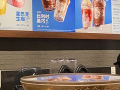-星巴克(杭州湖滨银泰E区店)