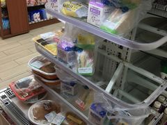 -全家便利店(崂山路四店)