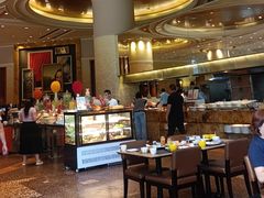 -怡聚轩全日制自助餐厅(大中华喜来登酒店)