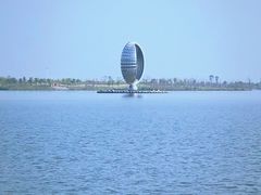 -上海滴水湖皇冠假日酒店