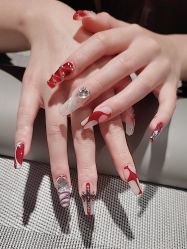 -丽心自助美甲美睫