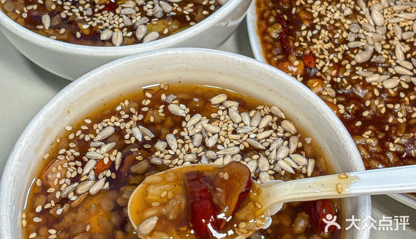 十年坚守一元情缘，这家烤肉真实惠[胜利]