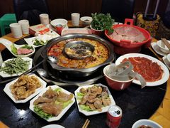 -锅首鲜品火锅(鸳鸯店)