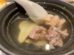 牛肝菌鸡汤-半山腰·云南菜(侨福芳草地店)