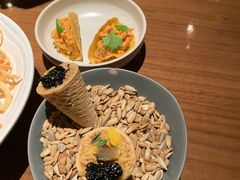 -The ROOF (通盈中心店)