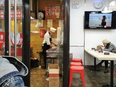 -南城香·饭香串香馄饨香(青年路店)