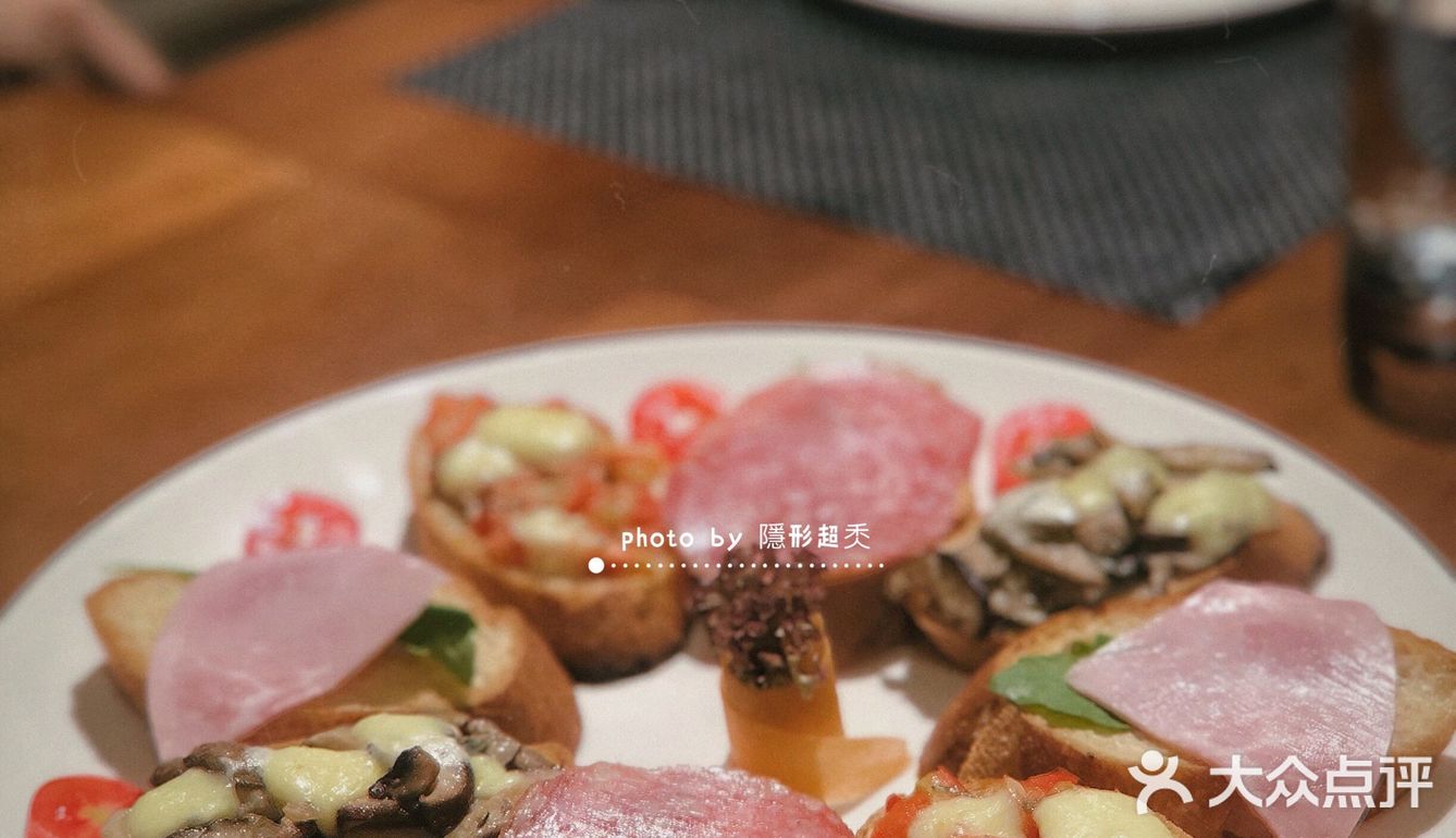 吃不腻的pizza[胜利][胜利]