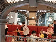 -必胜客(砂之船中东奥莱店)