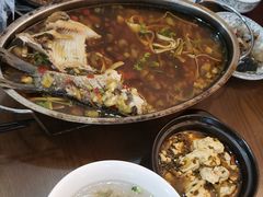 -临街徽菜馆·正宗黄山味
