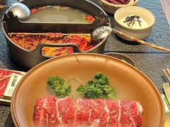 -三出山火锅(南京万象天地店)