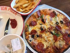 -Tubestation站点比萨(新世界大望路店)