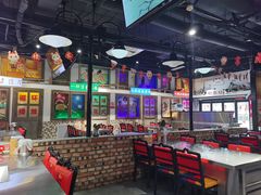 -马路牙子烧烤音乐酒馆(望京店)