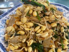 豆芽面筋-都江堰石锅鱼