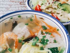 -长人馄饨铺(解放街店)