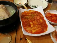 -长寿参鸡汤(朝韩风情街店)