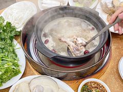 -濠轩阁特色生蚝火锅总店