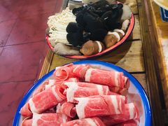 娃娃菜-东镇老火锅(长春路首店)