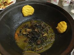 -屯老二农家铁锅炖·行业领军者(梅江店)