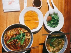 -沪西老弄堂面馆(定西路店)