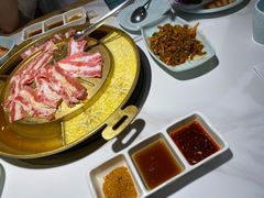 -猪啊牛呀羊啊铜盘烤肉(正大广场店)