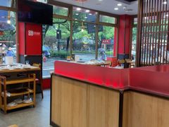 -鲁员外地锅鸡地锅鱼(古墩路店)