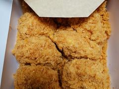 蟹黄风味小贝-鲍师傅糕点(江苏路店)