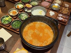 -银米·云南传统过桥米线(双廊黑金冠店)