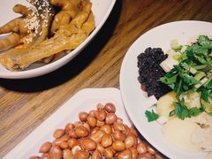 -二孃鸡爪爪(东郊记忆店)