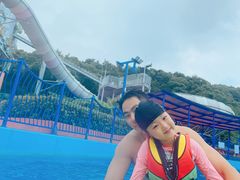 -平湖九龙山乐满地水上乐园