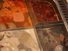 -海底捞火锅(金山百联店)