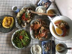 -在湖边私厨小馆