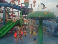 -东湖欢乐水世界