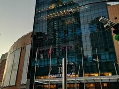 -上海龙之梦万丽酒店