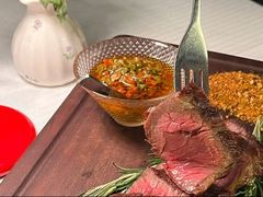 -LESCEDARS  Bistro香柏树(外滩店)