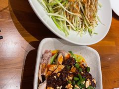 -hallch 好吃餐厅(全运村中央广场店)