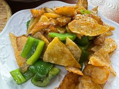 -东北风味思缘食府(对湖路店)