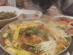 -喇喇排骨火锅·传统韩式脊骨汤(望京西园总店)