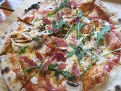 -Gather pizza
