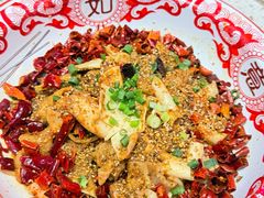 -小董哥烤串·爆汁大油边(故宫店)