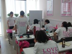 -爱月宝月嫂·育儿嫂