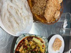 -邹胖哥好好吃餐馆(荔波美食街店)