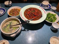 -老萍巷莲花血鸭·萍乡地标江西菜(步行街店)