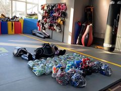 -享受健身·美体塑形馆