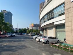 -熊妈妈母婴护理综合体