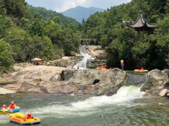 -五龙源极限漂流