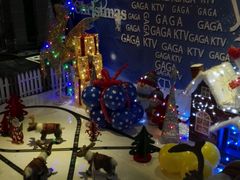 -GAGA主题量贩式KTV平价店(工大店)