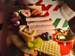 -Line 咖啡(石厦花园店)