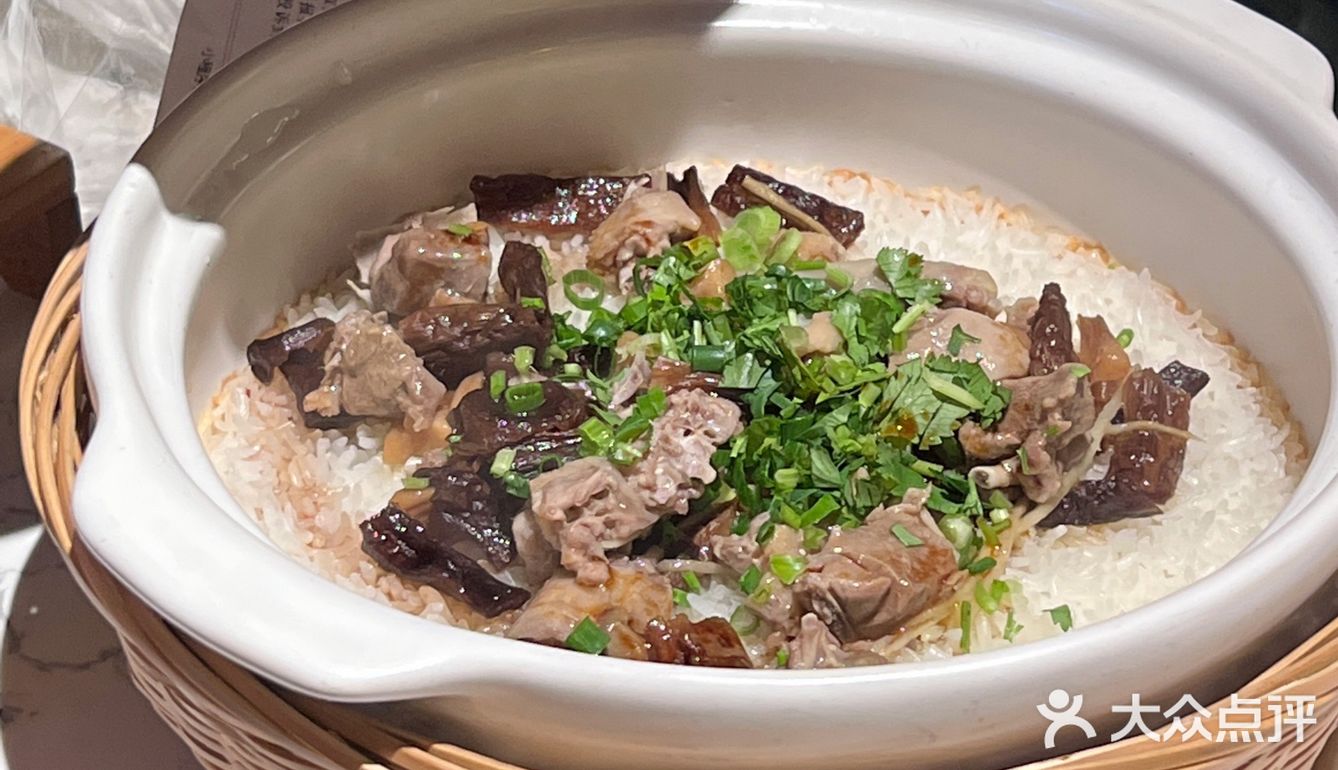 终于吃到一直想吃的大鸽饭啦!