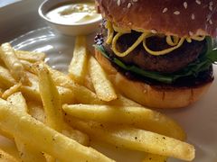 -AZUR聚(香格里拉饭店)