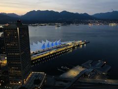 -Top Of Vancouver Revolving Restaurant